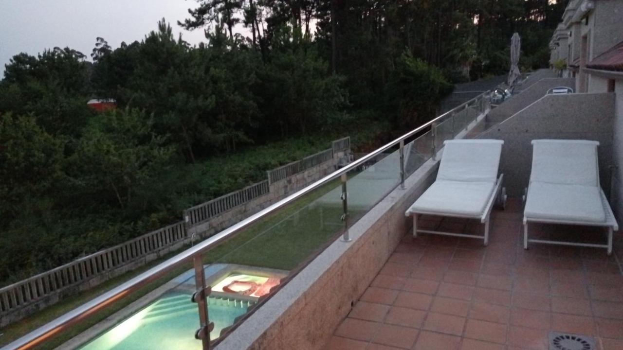 Atico A 3 Km De Sanxenxo Con Piscina Y Garaje Apartamento Exterior foto